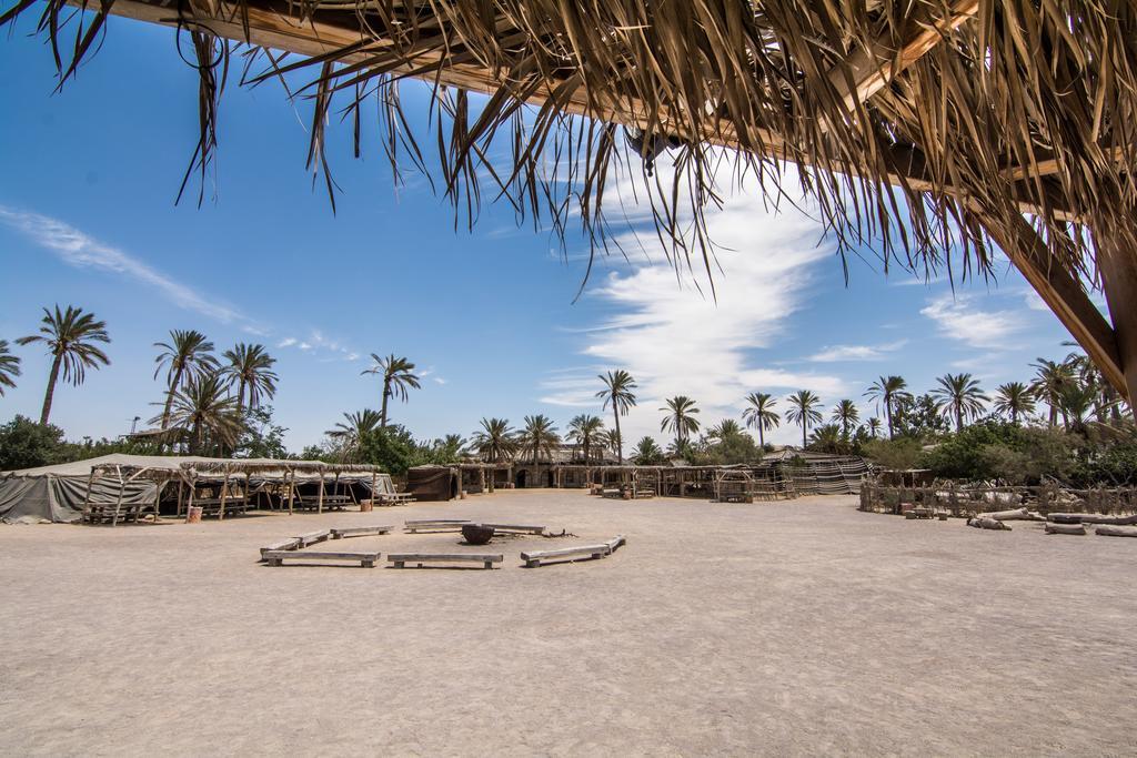 Kfar Hanokdim - Glamping & Camping Арад Экстерьер фото